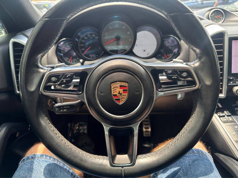 2017 Porsche Cayenne S