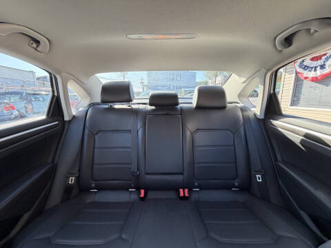 2016 Volkswagen Passat 1.8T SE