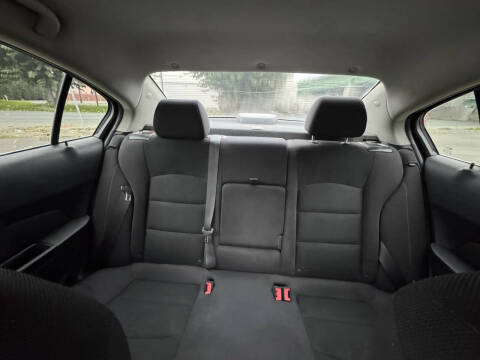 2013 Chevrolet Cruze 1LT Auto