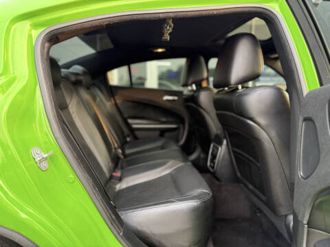 2017 Dodge Charger SXT