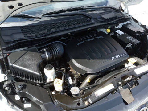 2012 Volkswagen Routan S