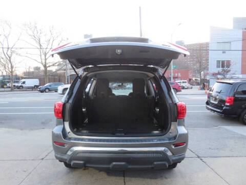 2017 Nissan Pathfinder S