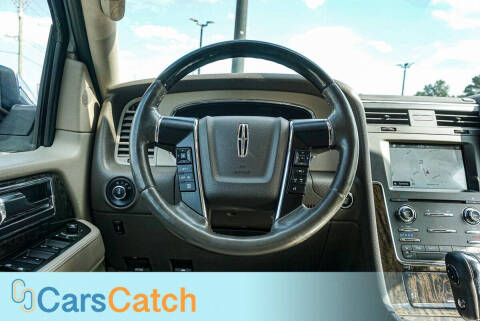 2016 Lincoln Navigator Select