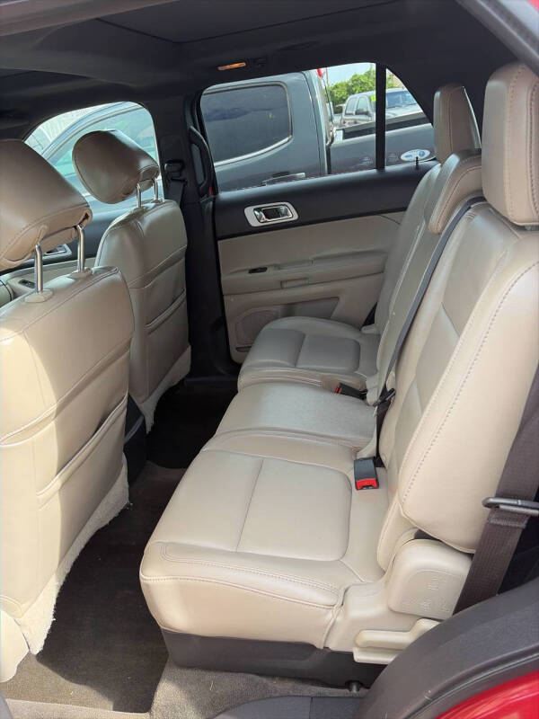 2012 Ford Explorer XLT
