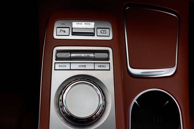 2022 Genesis GV70 2.5T Standard