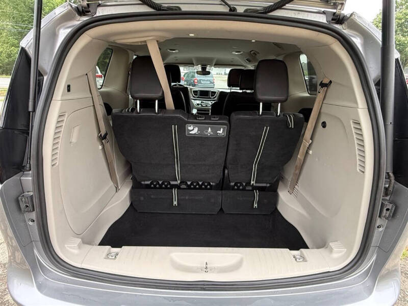 2018 Chrysler Pacifica Touring L
