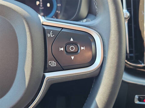 2023 Volvo XC60 B5 Core