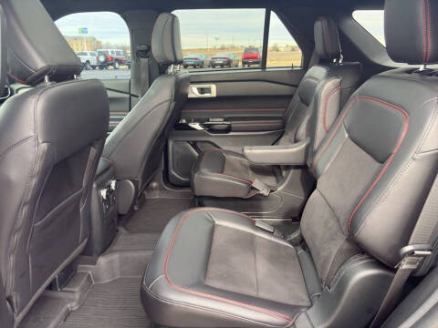 2023 Ford Explorer ST-Line