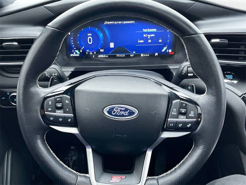 2023 Ford Explorer ST