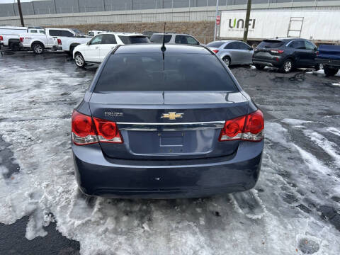 2014 Chevrolet Cruze LS Auto