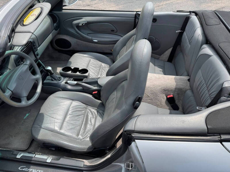 1999 Porsche 911 Carrera