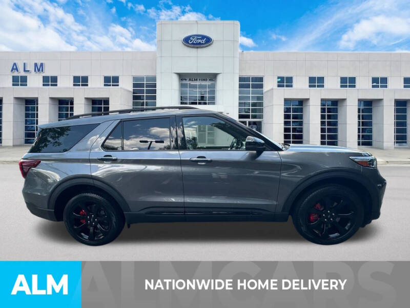 2023 Ford Explorer ST
