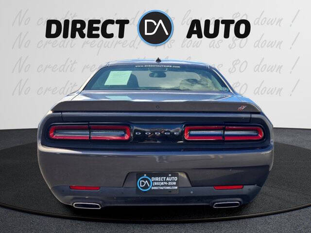 2022 Dodge Challenger SXT