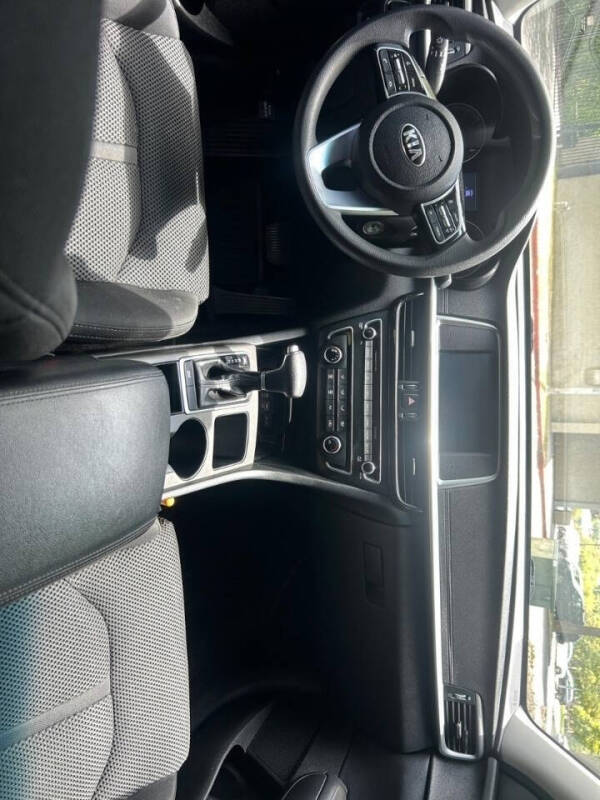 2019 Kia Optima LX