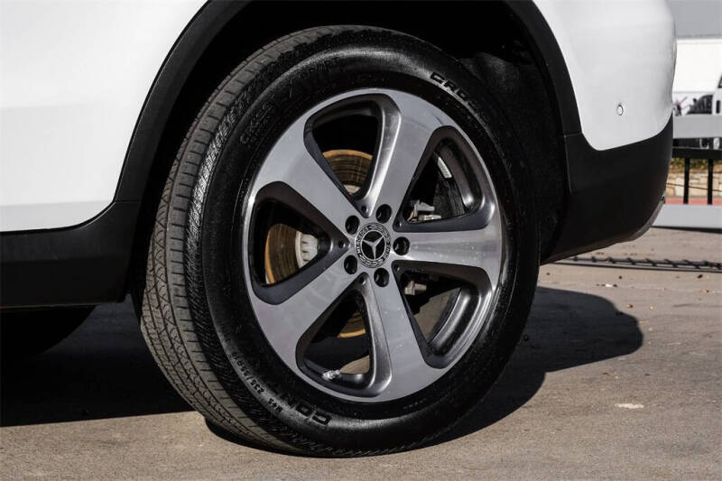 2022 Mercedes-Benz GLC GLC 300