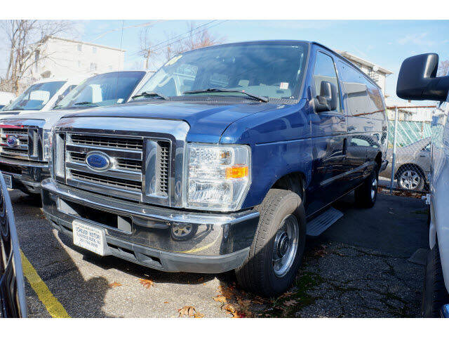 2008 Ford E-Series Wagon E-350 SD XLT