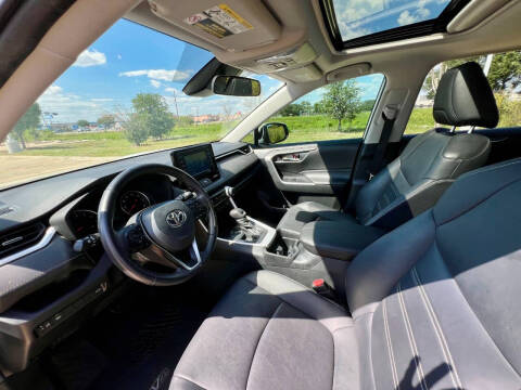 2021 Toyota RAV4 XLE Premium