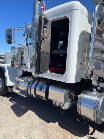 2014 Peterbilt 388