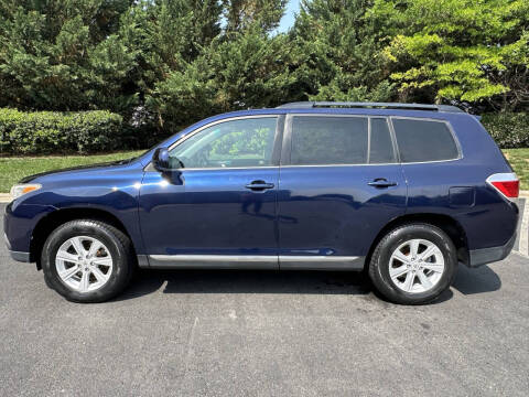 2011 Toyota Highlander for sale at Dulles Motorsports in Dulles VA