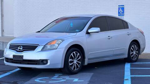 2009 Nissan Altima for sale at Carland Auto Sales INC. in Portsmouth VA