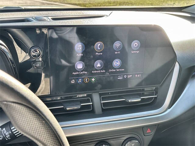 2025 Chevrolet Trax LS