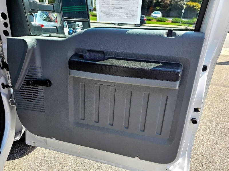 2012 Ford F-350 Super Duty XLT