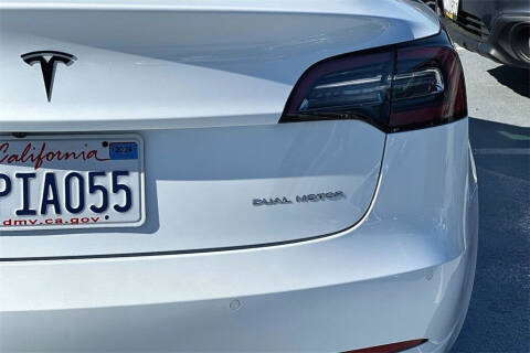 2020 Tesla Model 3 Long Range