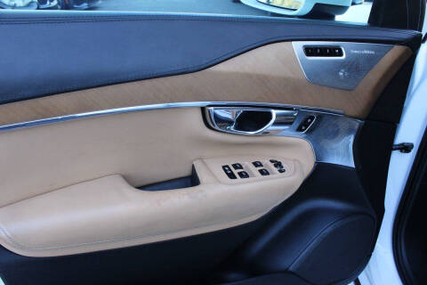 2016 Volvo XC90 T6 Inscription