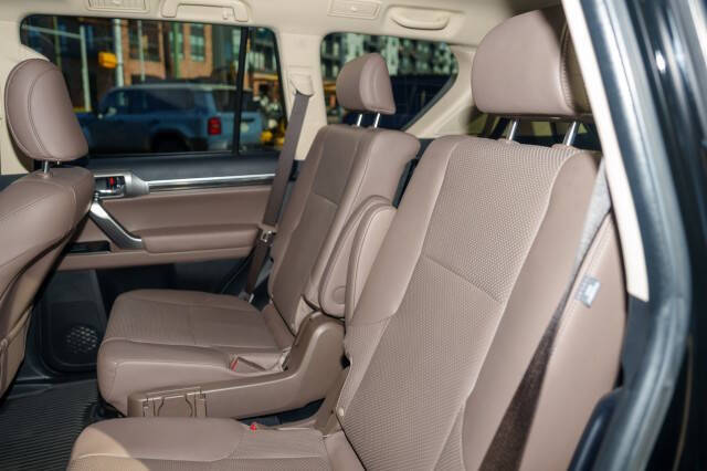 2023 Lexus GX 460 Luxury