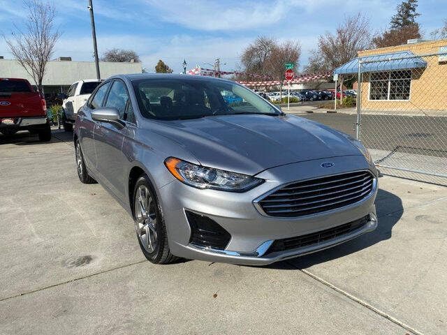 2020 Ford Fusion SE