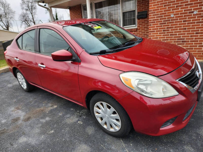2012 Nissan Versa 1.6 SL