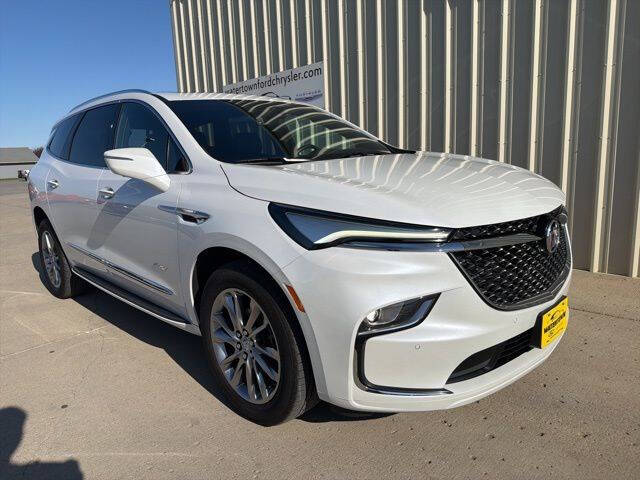 2024 Buick Enclave Avenir