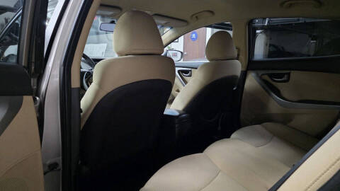 2012 Hyundai Elantra GLS