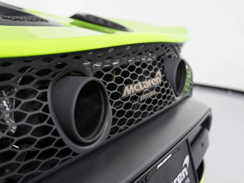 2025 McLaren Artura Spider