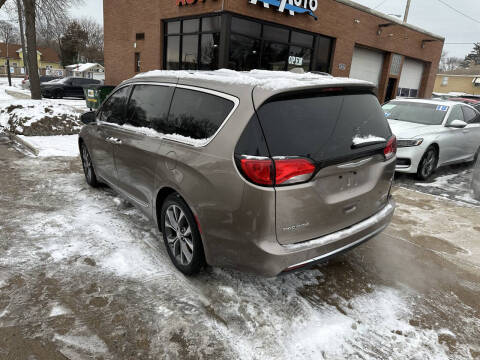 2017 Chrysler Pacifica Limited