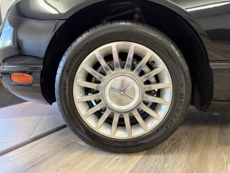 2005 Ford Thunderbird Deluxe
