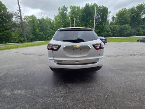 2017 Chevrolet Traverse LT