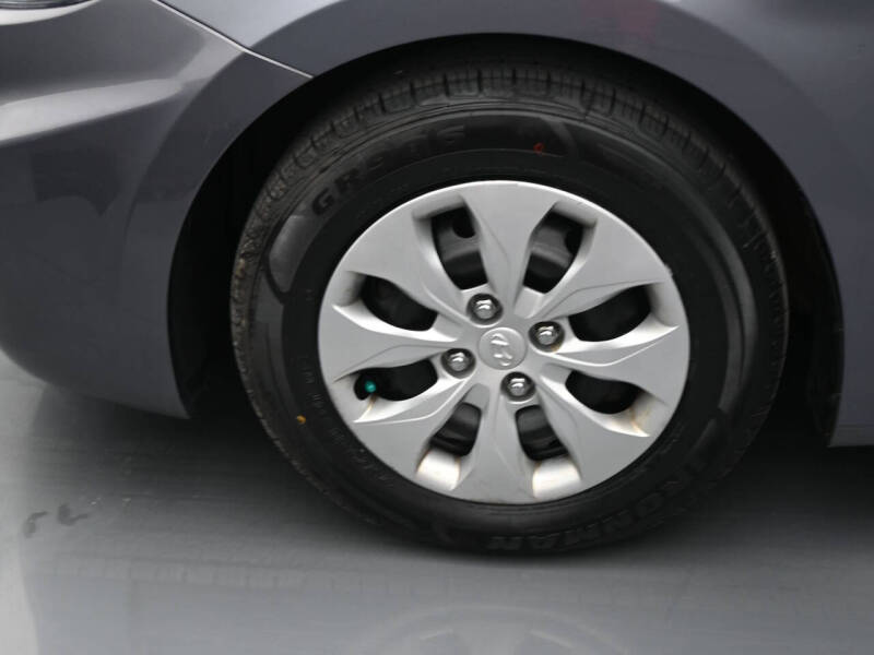 2017 Hyundai Accent SE