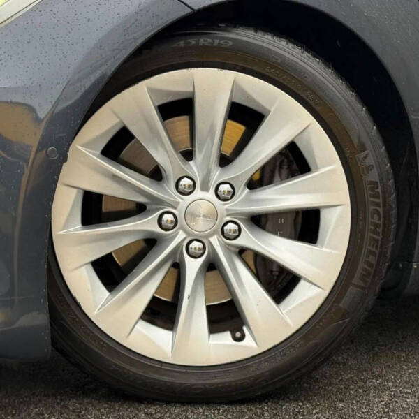 2017 Tesla Model S