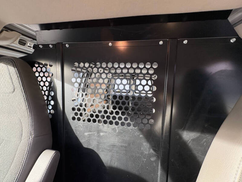 2024 GMC Savana 2500