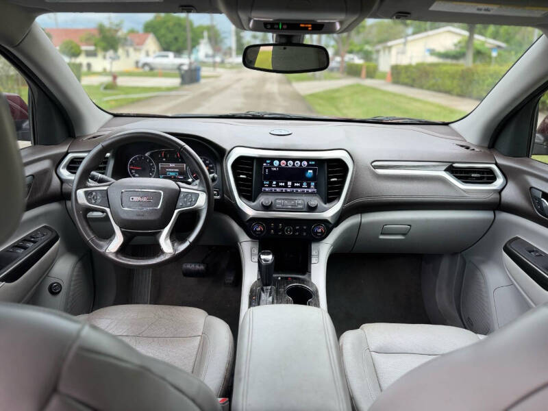 2018 GMC Acadia SLT-1