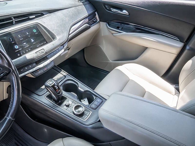 2019 Cadillac XT4 Luxury