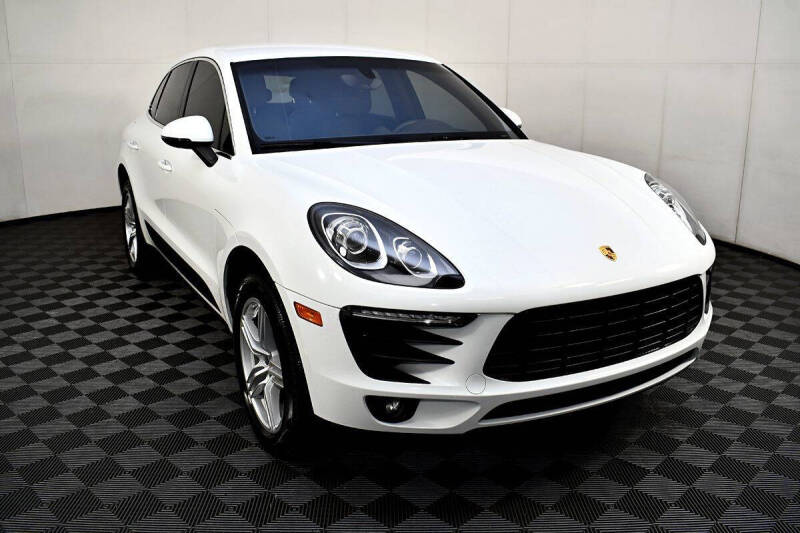 2016 Porsche Macan S