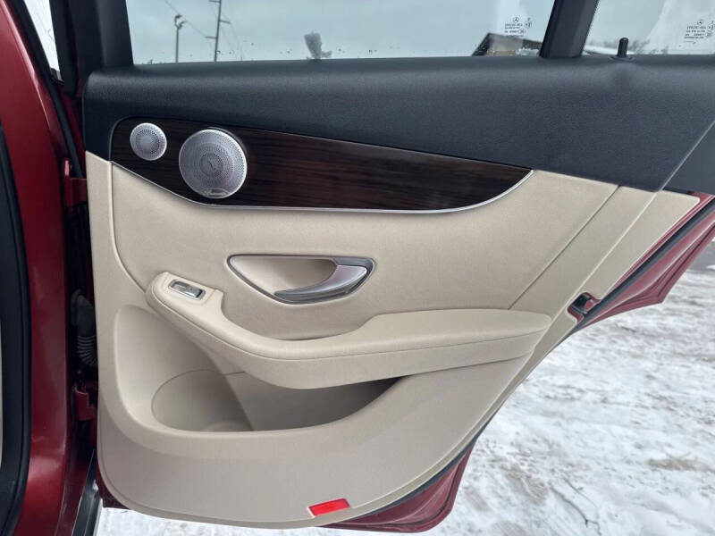 2017 Mercedes-Benz GLC GLC 300 4MATIC