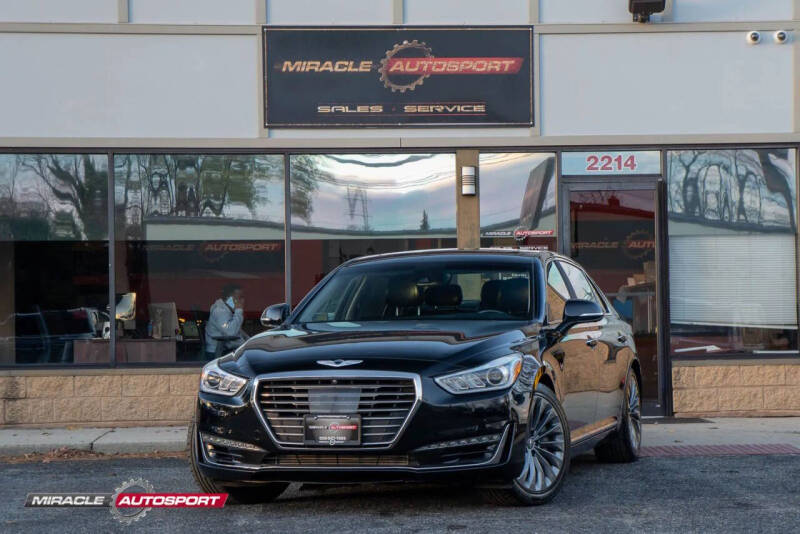 2017 Genesis G90