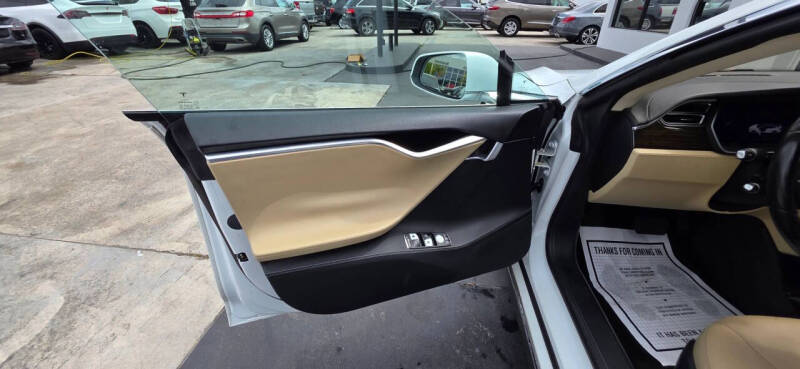 2014 Tesla Model S