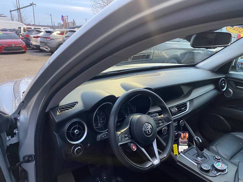 2018 Alfa Romeo Stelvio Ti