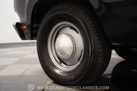 1977 Dodge D100 Pickup