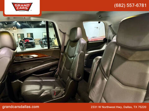 2017 Cadillac Escalade Luxury