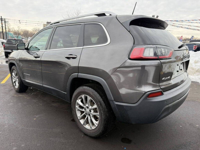 2019 Jeep Cherokee Latitude Plus